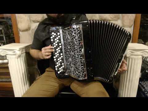 3997 - Black Starlight Cavagnolo Professional 8 Compact Chromatic Button Accordion LMMM 82 96 $7999