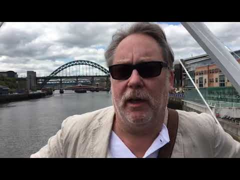 Vic Reeves - Rugby Fan Village