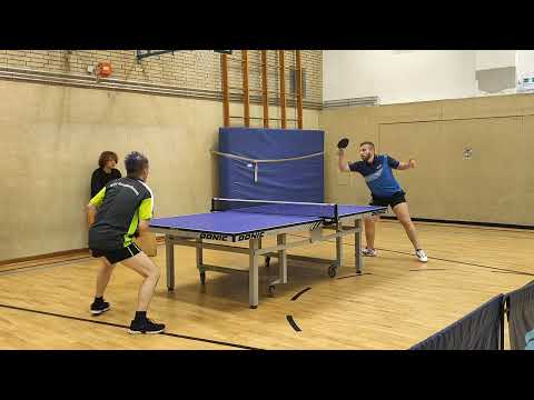 ESV Großenbaum Bezirksliga - Lars Kriegel mit glattem Anti vs. Pavlos Maramis