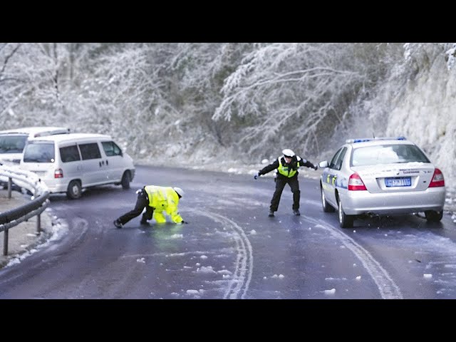 No Rules. No Logic. Just Road Madness. SDDEFAULT Thumbnail