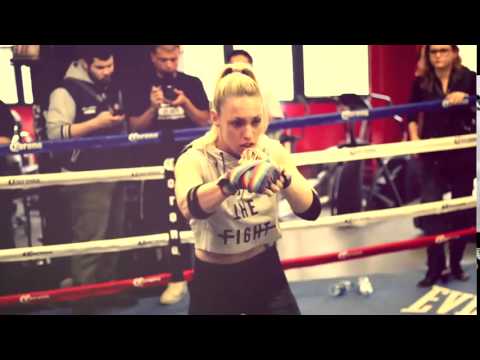 Errol Spence vs. Chris Algieri Media Workout Teaser