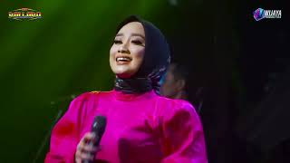 Download lagu ANISA RAHMA - BULAN DIRANTING CEMARA - NEW PALLAPA LIVE STADION KEBON DALEM KENDAL mp3 Download lagu ANISA RAHMA - BULAN DIRANTING CEMARA - NEW PALLAPA LIVE STADION KEBON DALEM KENDAL mp3