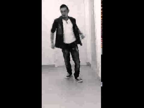 My lovely fan dancing Djane djan