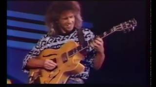 Pat Metheny :"9 over reggae" live à Antibes. 21.7.1990.