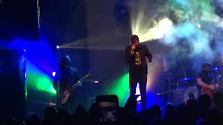 Silverstein - "Hear Me Out" (Live in San Diego 1-30-19)