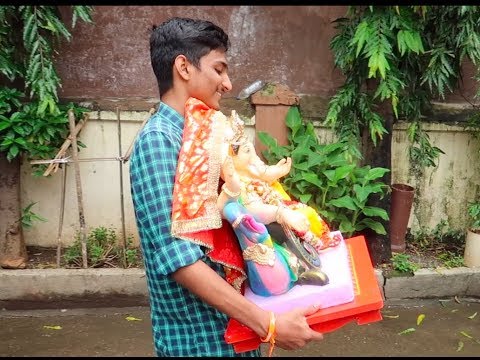 Welcoming Bappa ❤️🙏🏻| Ganpati Bappa Morya 2019