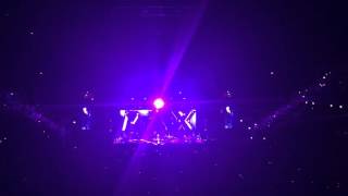 883 Max Pezzali - Come Deve Andare [ Forum Assago Milano 2015 ]