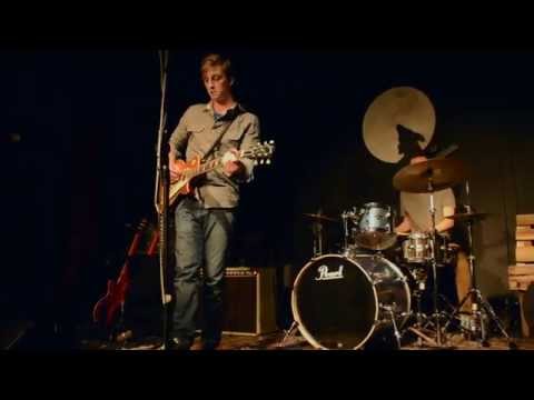 Sunday (live) - The Roofdogs