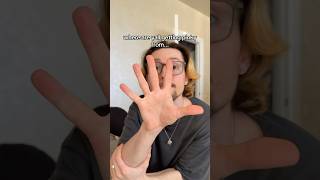 Download lagu Pinky vs. Middle Finger😭 mp3