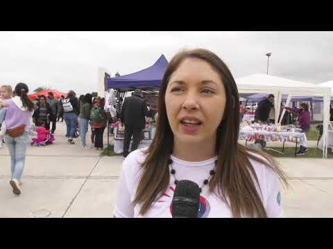 Alrededor de 380 stands formaron parte de la feria de la Escuela Pública de Emprendedores