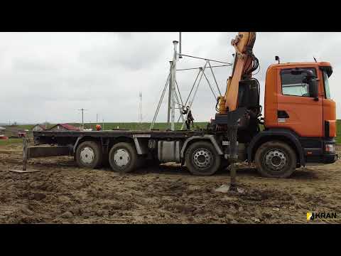 Montarea și instalarea turnurilor de telecomunicații în câteva minute cu o macara mobilă