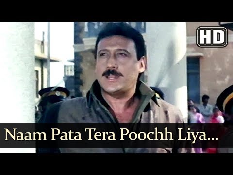 Poster main hero hoon