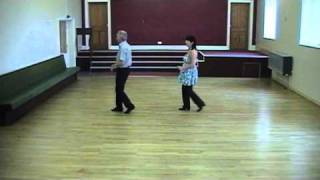 GREEN SNAKES.  ( Line Dance )