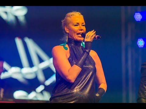 Klubbingman Ft. Beatrix Delgado  -  Revolution (HD) mp3