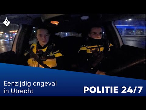Auto-ongeluk in de nacht | POLITIE 24/7