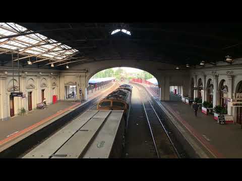 B80,B76 on the up grain train towards Kensington mill via Gheringhap | 12/2/23