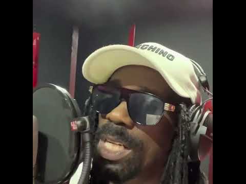 Up up up up dub on drakes sticky instrumental - clip filmed at Camden records London 2022