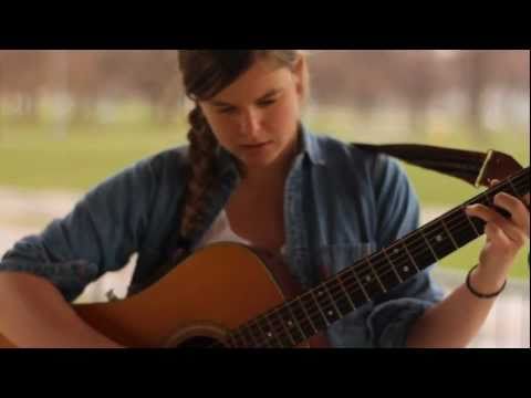 Thumbnail for Ivy Mairi - Wintry City | Live in Bellwoods 32 by The La's
