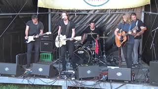 Koncert med "Bob Sacamano" på Munkebo Bakke i 2016.