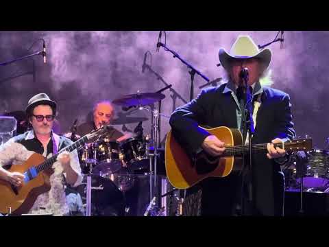Carmelita - Dwight Yoakam - Warren Zevon Benefit Concert - United Theatre - LA, CA - 10/24/2025