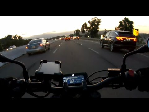 IS A 300CC MOTORCYCLE ENOUGH !? / ENTERING THE FREEWAY ON THE 2019 HONDA CB300R  / gopro footage!