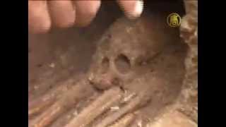 Ancient Tomb Unearthed Beautiful Roman Mummy Found!!