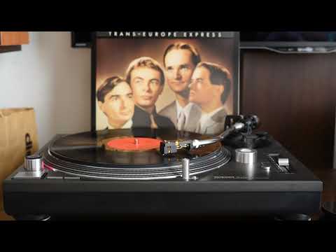 Kraftwerk - The Hall of Mirrors (Vinyl)