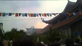 preview picture of video 'Bạo động ở Bình Dương _ Phật Đà Hiện Linh - Buddha Epiphany'