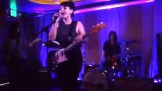 Frankie Rose: "Know Me" Live at Barboza