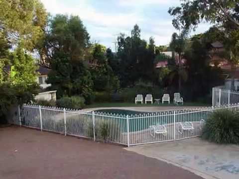 Lake Haven Motor Inn