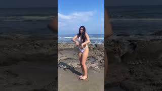 bikini TikTok be like..