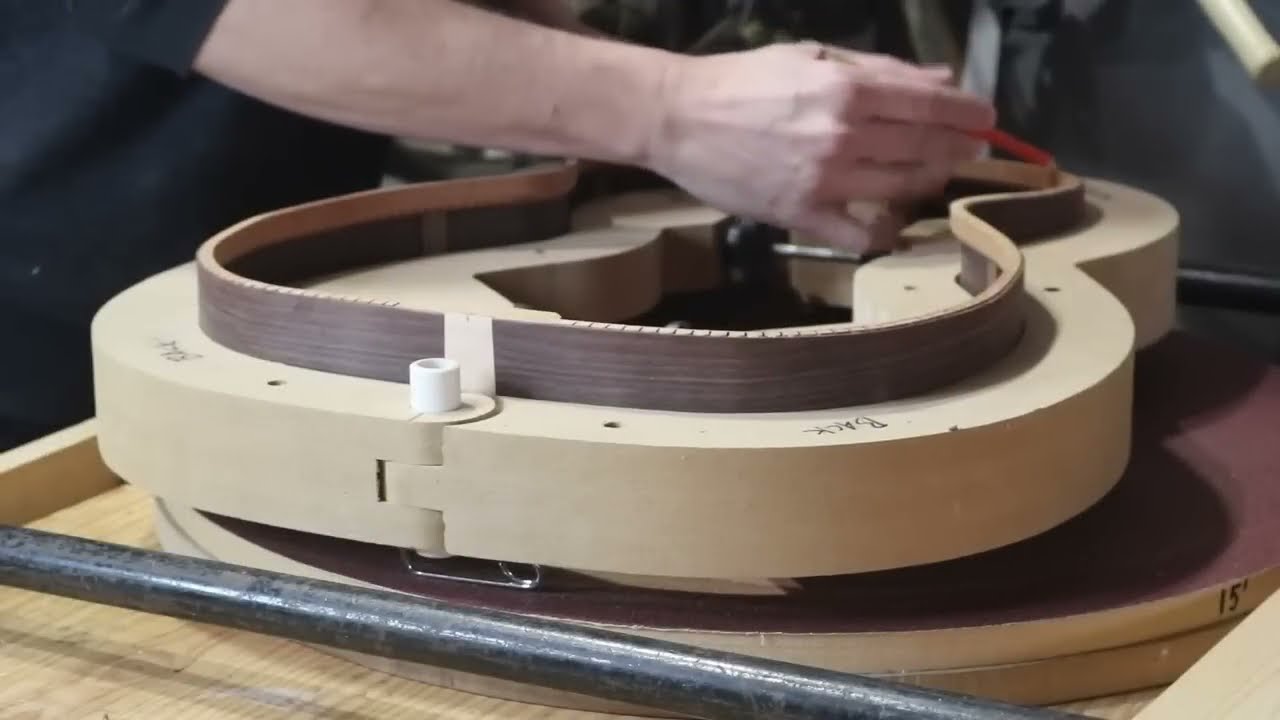 Full Guitar Build Video / a beginner‘s 18 month journey