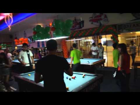Inside Breakers Sports Bar - BreakersBangkok.com