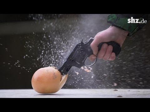 Trend blank firing gun – harmless self-defense?