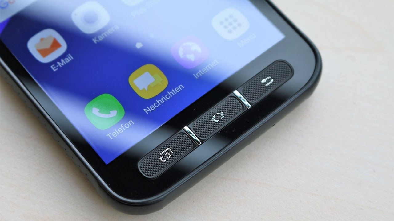 Samsung Galaxy XCover 4 hands on (English) - rugged but cheap!