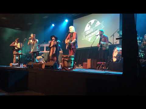 Wereldvreemd - Trinity & Elly en Rikkert