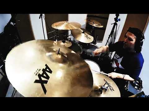 COUNTRY POP DRUMMING WITH WILDFLOWERS AND JASON DERING