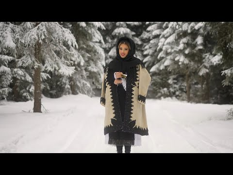 Cristina Maria Farcas ❄ Sus in Rai îi un izvor 🎄 Colind 2024 🎄
