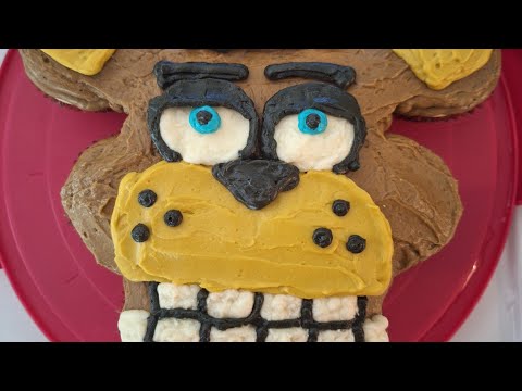 Freddy Fazbear cupcake cake! #freddyfazbear #fnaf #cupcakes #cake