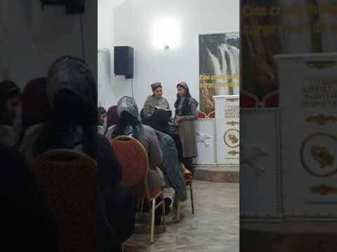 Claudia de la Lăzărești ,,Mai aproape de cer"