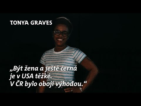 NEBÁT SE /22/ S Tonyou Graves o českém humoru a nepokojích v USA
