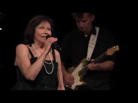 Marta Kubišová ukončila hudební kariéru, rozloučila se s fanoušky