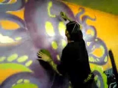 MOS one paint graff style