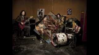 MUEVE TUS CADERAS  ~   ☆ M a n á ☆