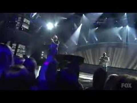 American Idol 7 - Top 9 - Michael Johns - It's All Wrong