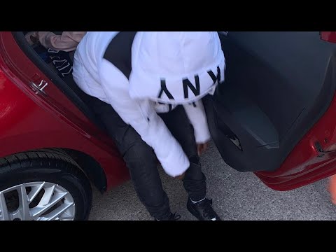 T Bandz Ft. Marzi - How It Goes