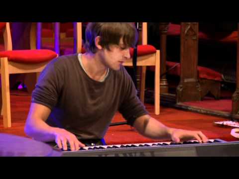 Dave Thomas - Rue des Cascades Live (Yann Tiersen)