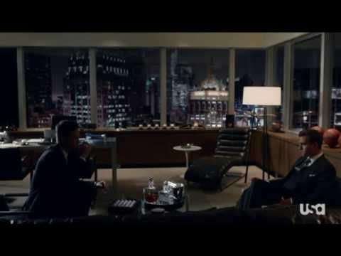 Harvey and Mike drink whisky