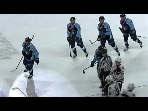 Smith Scores on a Backhand Chip