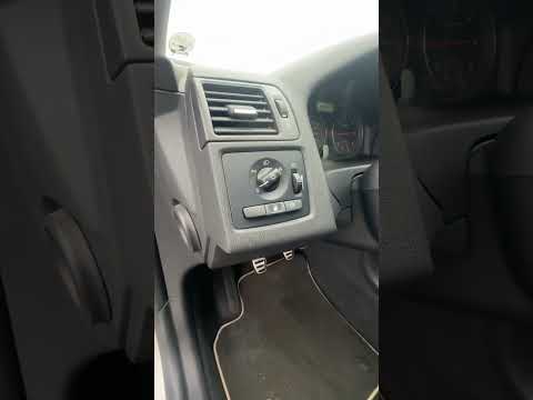 фото volvo v50 i рестайлинг 0